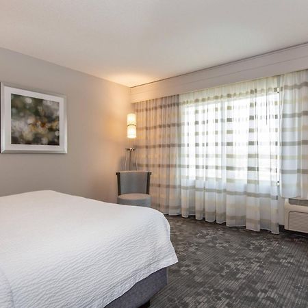 Courtyard By Marriott Charlotte Lake Norman Huntersville Extérieur photo