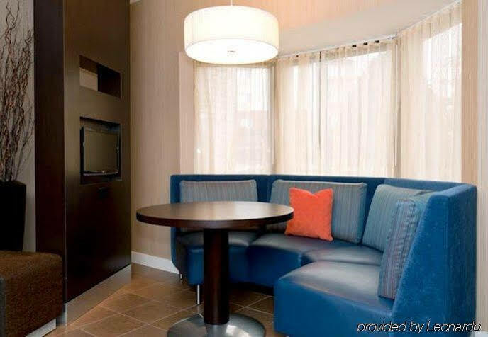 Courtyard By Marriott Charlotte Lake Norman Huntersville Extérieur photo